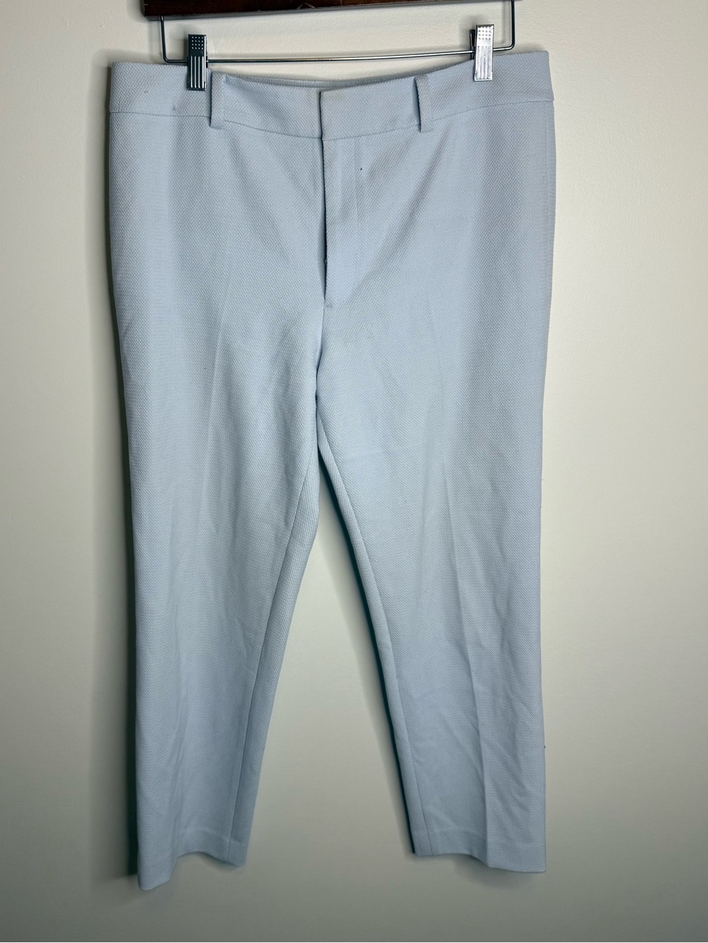 Club Monaco Women's Light Blue Cropped Dress Pants size 10